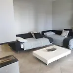 Under Sky Home
